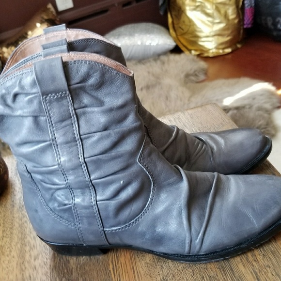 Corso Como Boots - Picture 2 of 8